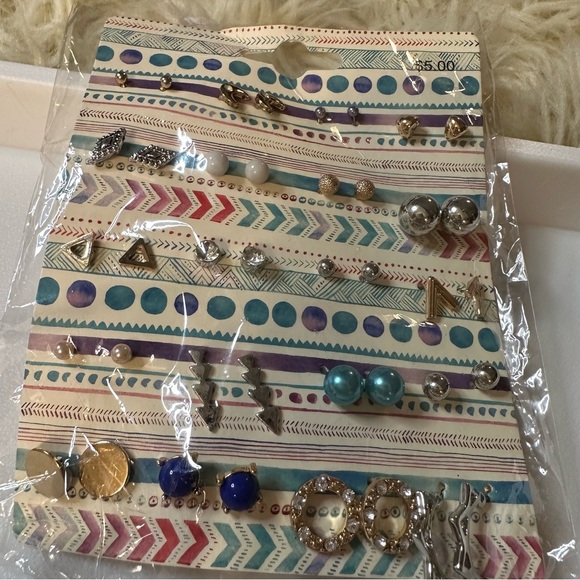 Boho earring bundle - Picture 1 of 7